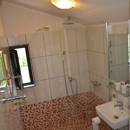 Haus Knott بيت للعطل